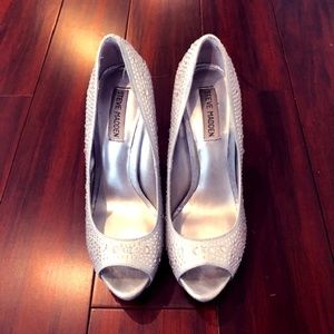 Steve Madden Crystal Platform Pumps with Peep-toe